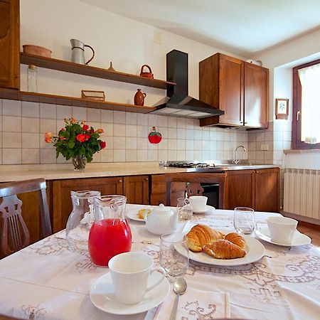 Agriturismo Le Colombe Ασίζη Δωμάτιο φωτογραφία