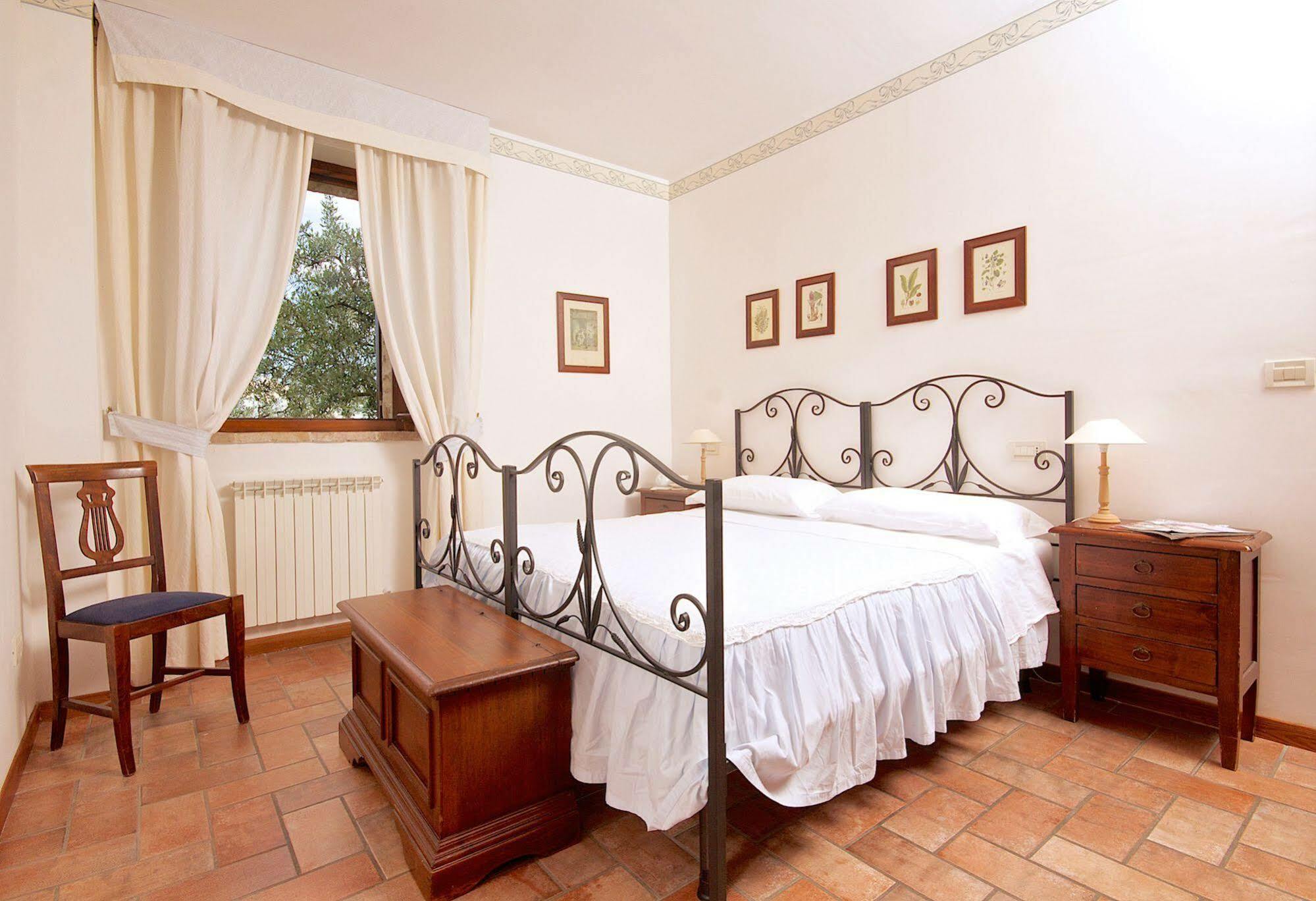 Agriturismo Le Colombe Ασίζη Εξωτερικό φωτογραφία
