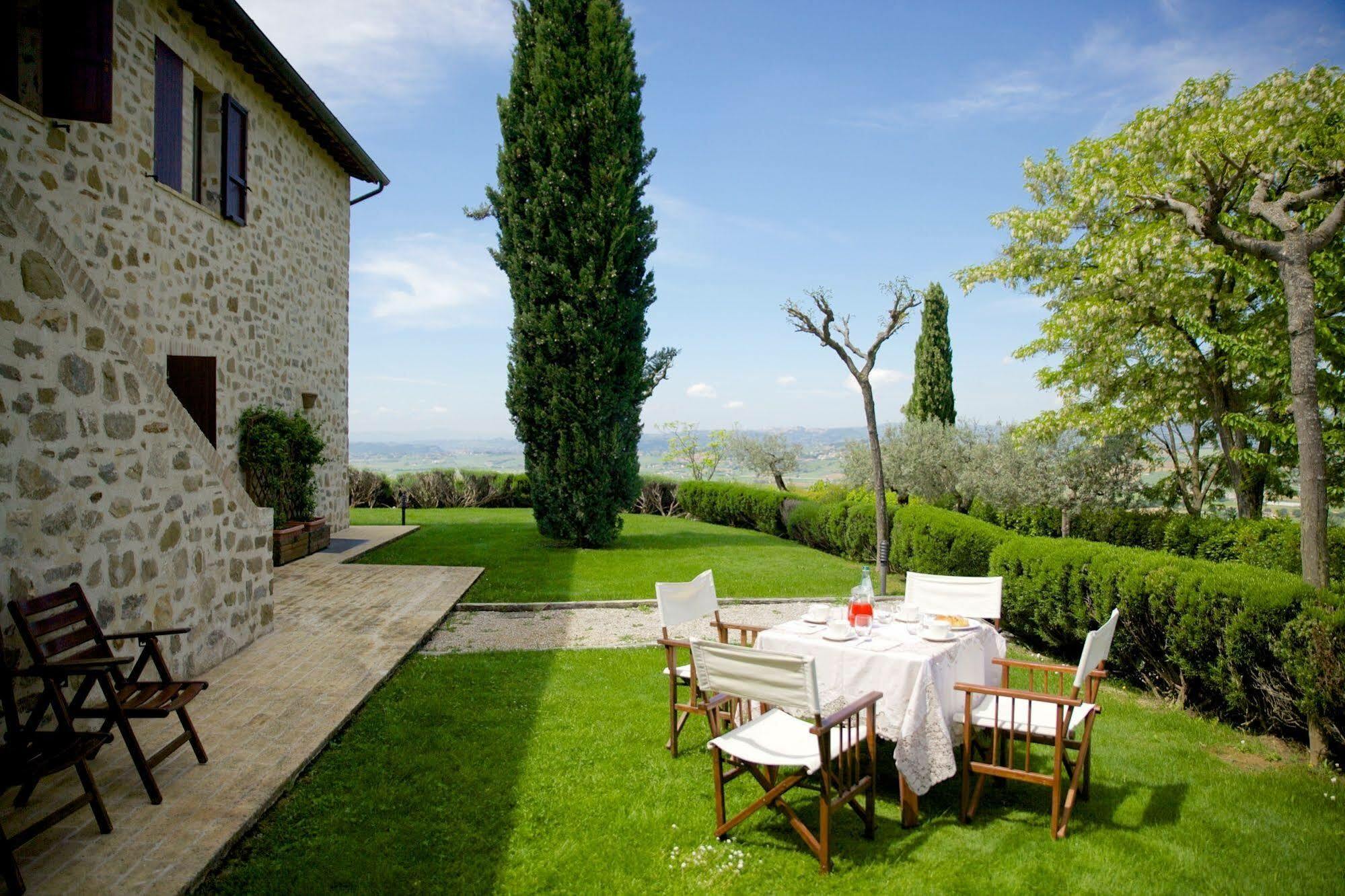 Agriturismo Le Colombe Ασίζη Εξωτερικό φωτογραφία